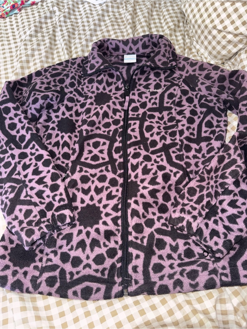 Columbia Purple and Black Patterned Teddy Fleece Jacket